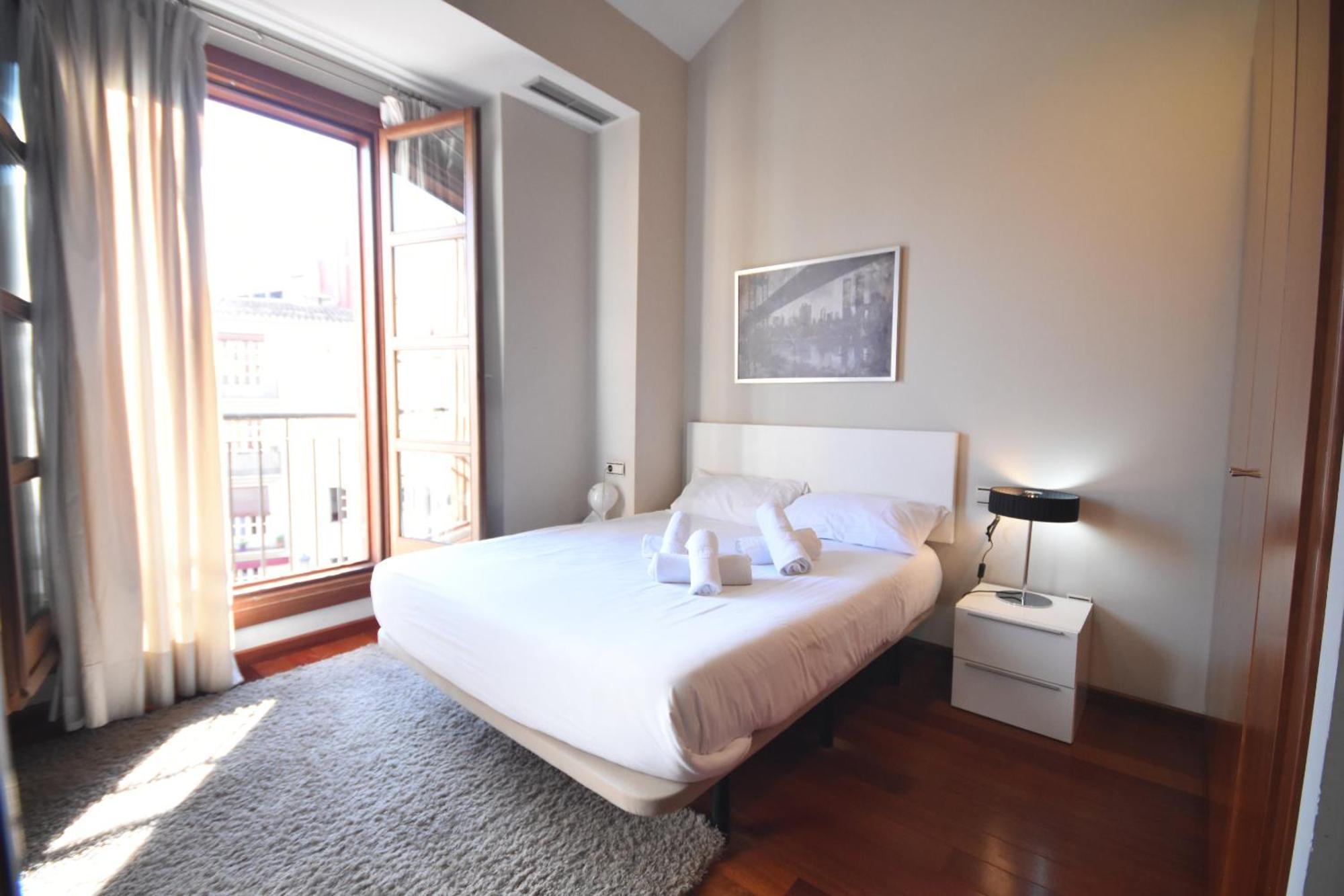 Bello Apartamento En La Plaza Del Tossal Walencja Zewnętrze zdjęcie